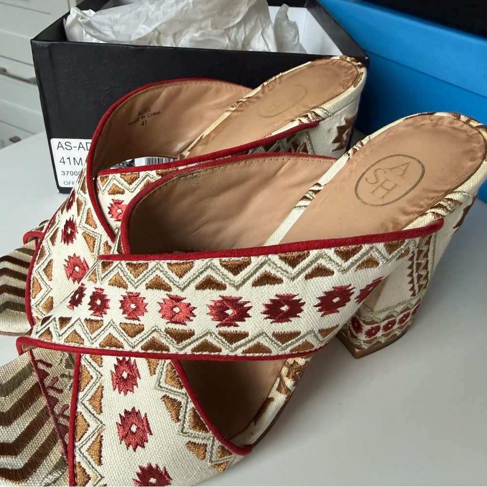 Ash Women's Red and Cream Patterned Mules